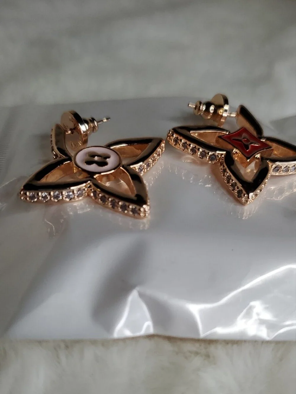Fashion Jewelry Rose Gold Floral Star Drop Earrings with Pink Accents